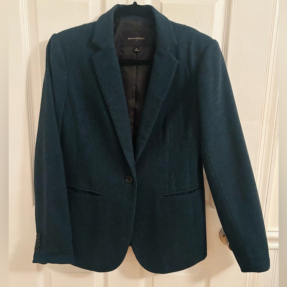 Banana republic forest Green wool blazer size 4
